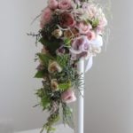 フレンチシックカラー キャスケードスタイルブーケ ¥40,000~