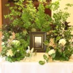 お別れの会・偲ぶ会装花 ご希望の規模、スタイル、色合い、ご予算 ご対応いたします